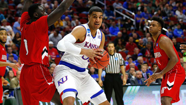 kansas-beats-austin-peay.jpg